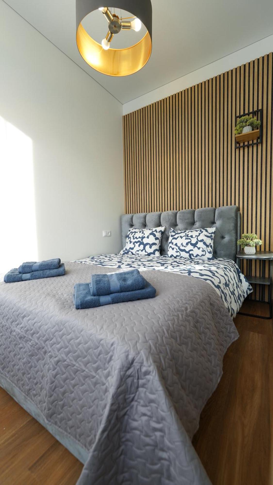 Amber Light Self-Check-In Apartments Каунас Екстериор снимка