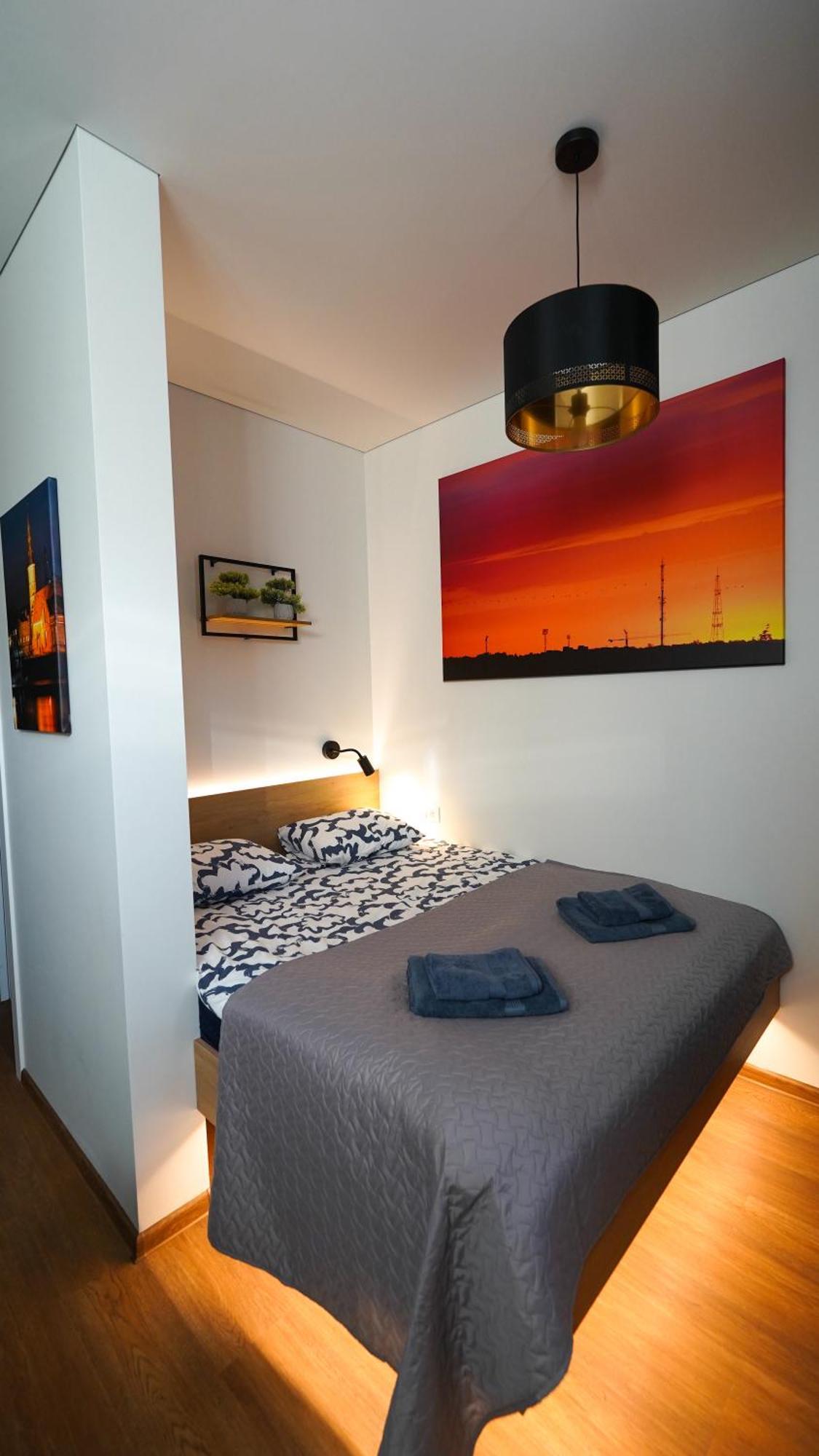 Amber Light Self-Check-In Apartments Каунас Стая снимка